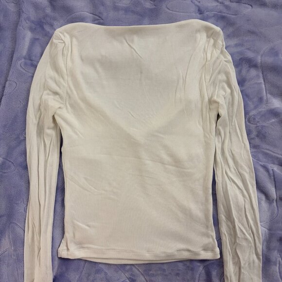 Aritzia Sunday Best Lula Longsleeve Top in WHITE - Picture 6 of 10
